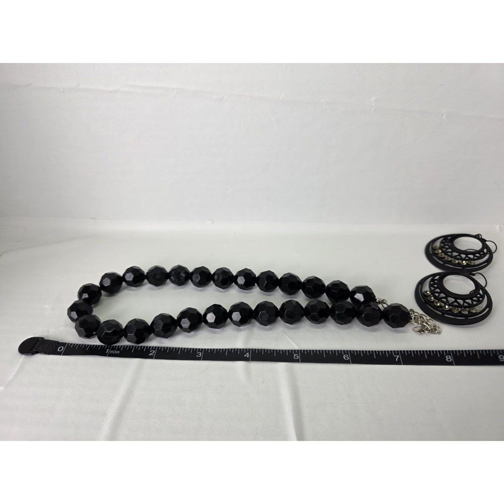 Matte‎ Black Faceted Bead Necklace & Rhinestone Orbital Drop Earring Jewelry Set - Picture 4 of 6